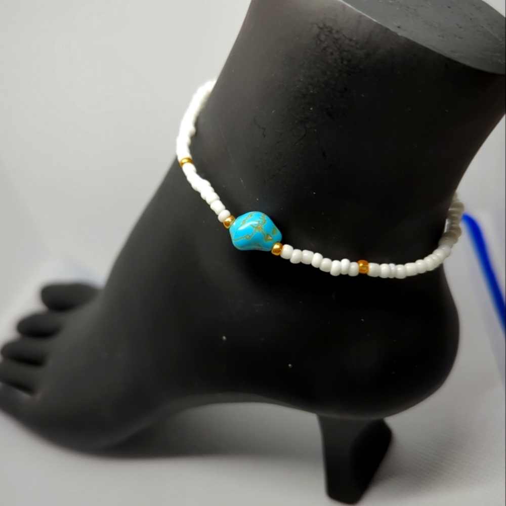Anklet Bracelet White Handmade Beaded With Turquoise Nugget 8 1/2" NWT